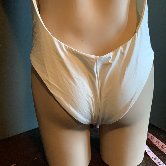 BOYS + ARROWS one piece - Picture 8 of 12